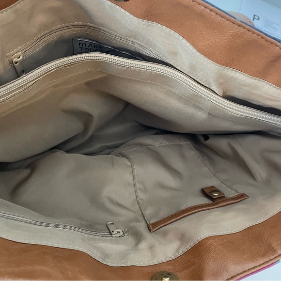 Relic Tote Southwest Print Adjustable Sides - Picture 5 of 12